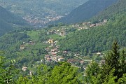 114 Vista da Somendenna su Spino al Brembo, frazione di Zogno